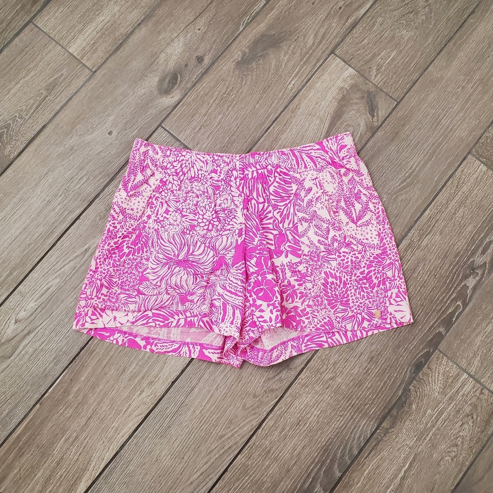 Lilly Pulitzer 100% linen wild fuchsia pink white floral Lilo pull-on shorts M